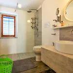 3 Bedroom Amazing Home In Balestrate *